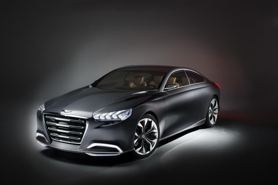  Hyundai HCD-14 Genesis Concept 2013 года  (фото 4 из 23)